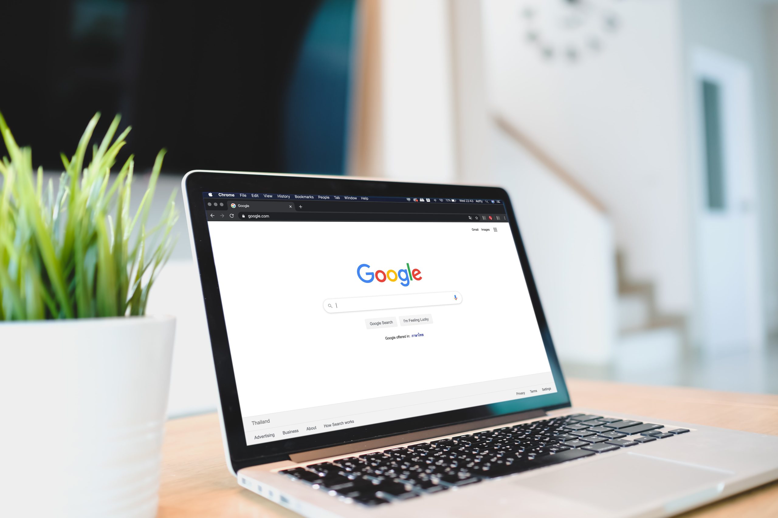 Laptop met Google logo